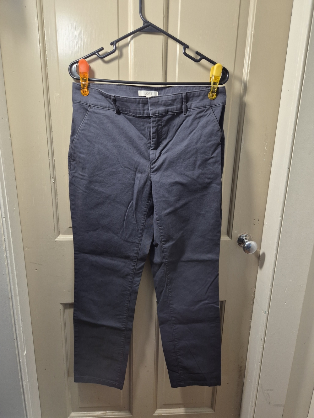 LOFT Women's Straight Chino Pants — Charcoal